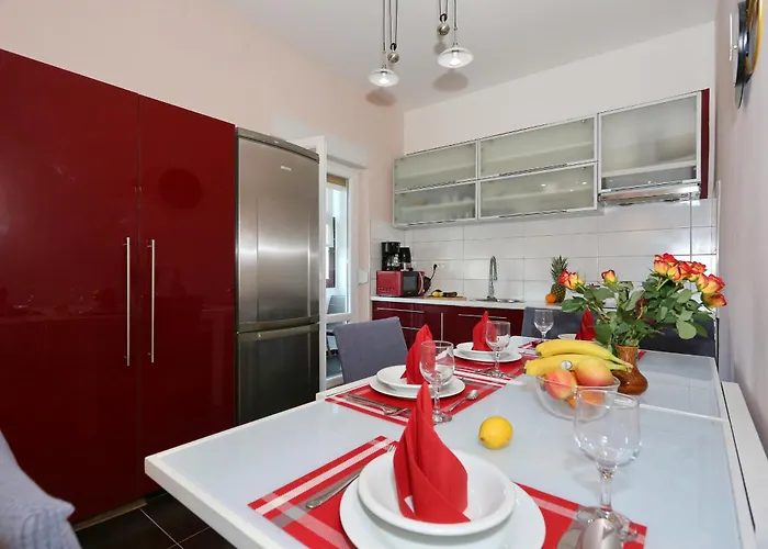 Ksenija Апартаменти *