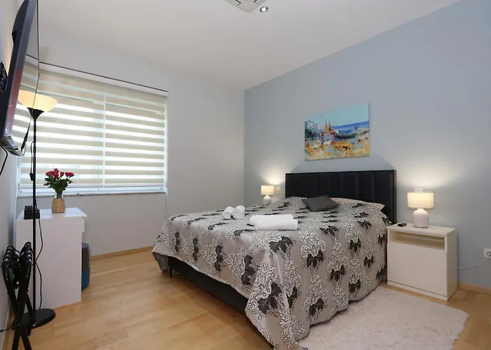 Ksenija Апартаменти *